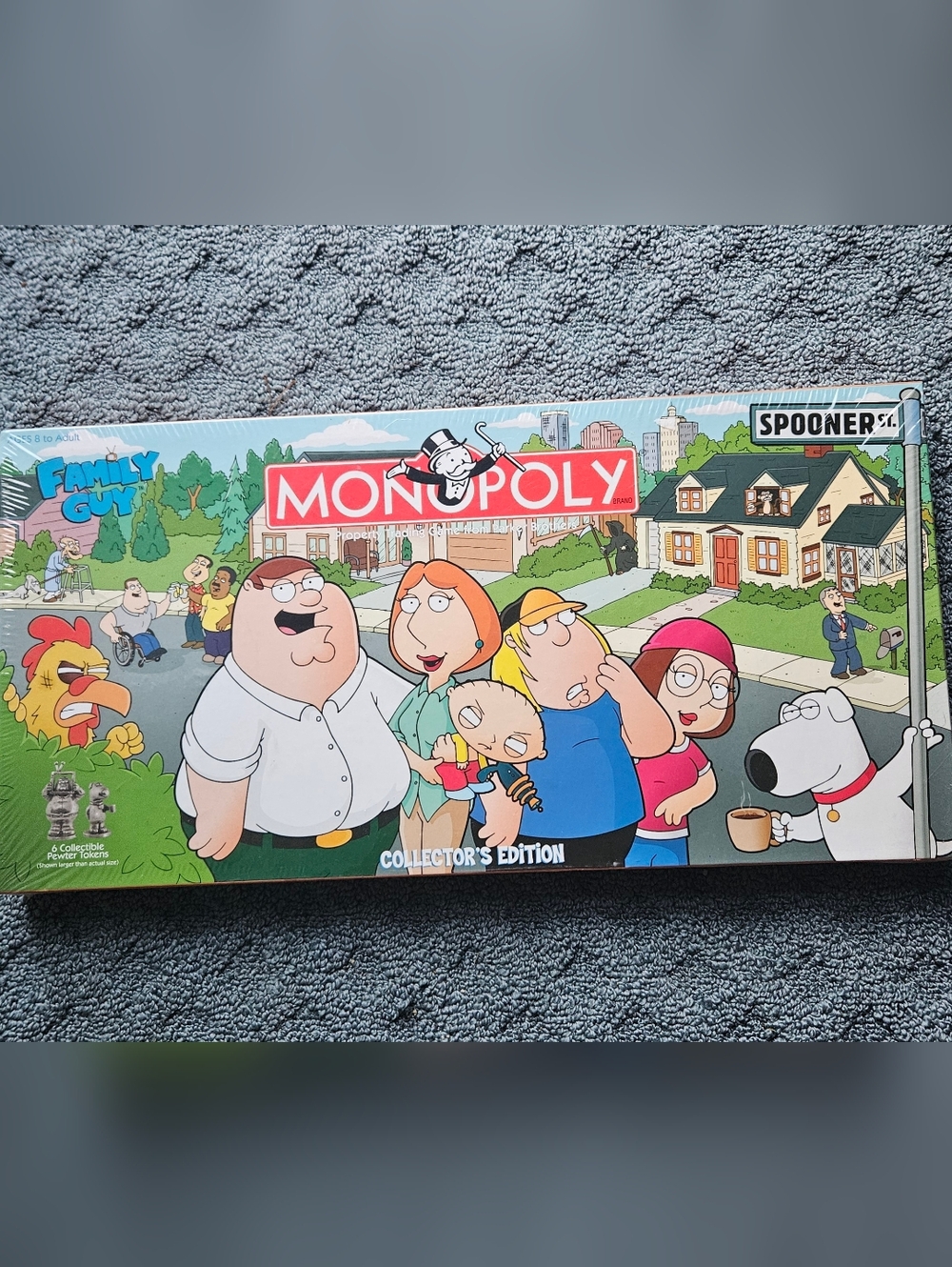 NEW Hasbro Monopoly Family Guy Board Game - Bright Red, Blue, Green